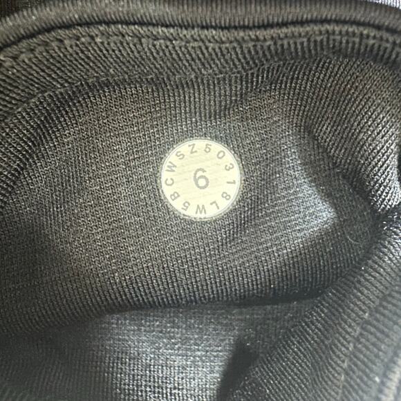 Lululemon Sweat & Repeat Tight *28" Black / Serigraph Starlight Black Multi - Picture 3 of 5